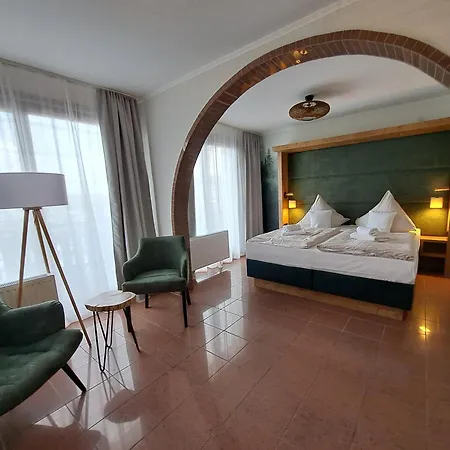 沃奈尔瓦尔德酒店