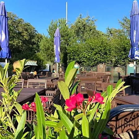 Ξενοδοχείο Wernerwald - Restaurant, Wellness & Events Κουξχάφεν