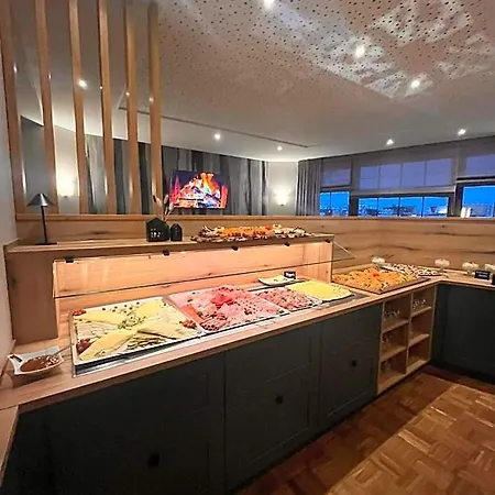 Wernerwald - Restaurant, Wellness & Events 4* Κουξχάφεν