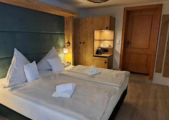 沃奈尔瓦尔德酒店 酒店